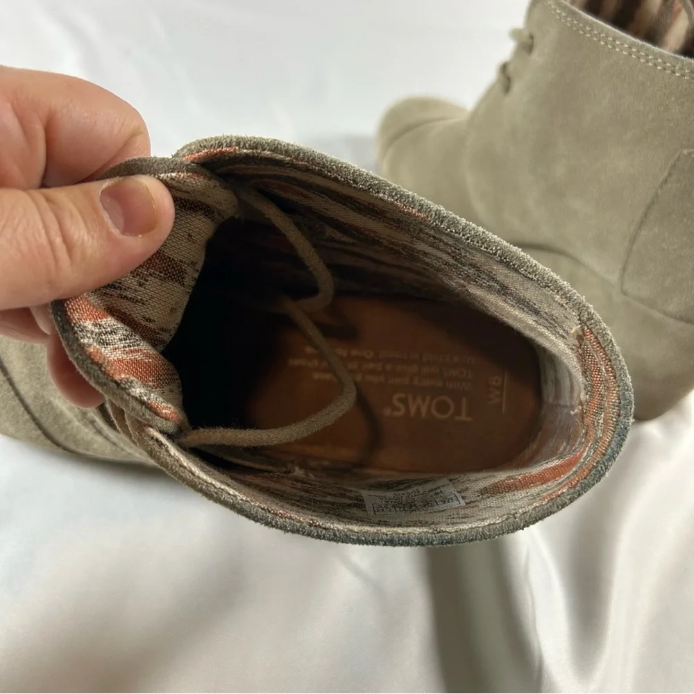 TOMS Women’s Suede LaceUp Wedge Ankle Bootie Comfortable, Size 8‎